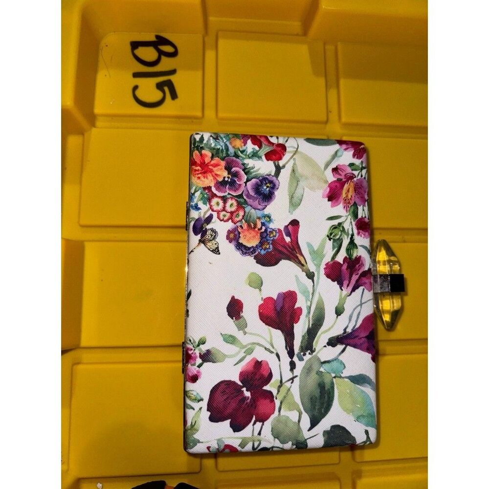 Floral Clutch purse missing chain B12